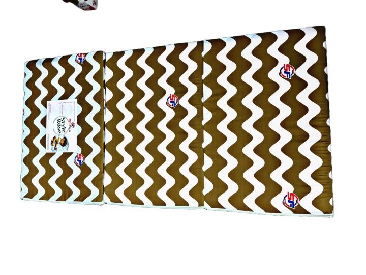 Folding%20Mattress%20%7C%20Best%20Quality%20Tri-Foldable%20Mattress%20-%20Image%203