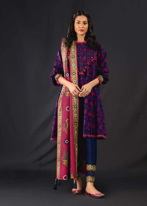Alkaram Studio Unstitched 3 Pc Printed Khaddar Suit With Khaddar Dupatta  FW-17.1-23-Blue