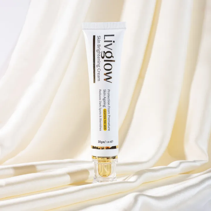 LIVGLOW%20Skin%20Brightening%20Cream%20-%2030gm%20-%20Unisex%20(Men%20&%20Women),%20Best%20Night%20Cream,%20Protection%20from%20Premature%20Skin%20Ageing,%20Lighten%20the%20Skin,%20Reduces%20Dark%20Spots%20&%20Blemishes.%20Skin%20Glow%20Cream,%20Treat%20Freckles,%20Original%20Cream%20-%20Image%209