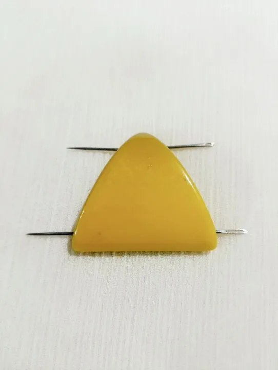 Acrylic%2030mm%20Triangular%20Yellow%20Large%20Two%20Sided%20Wholes%20Marble%20Beads%20for%20DIY%20Crafts%20-%20Pack%20of%2040gms%20-%20Ideal%20for%20DIY,%20Crafting,%20Jewelry%20Making,%20Jewelry,%20and%20Dress%20Accessories.%20-%20Image%204