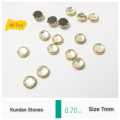 40 Pcs Round Silver Kundan Stone 7mm. 