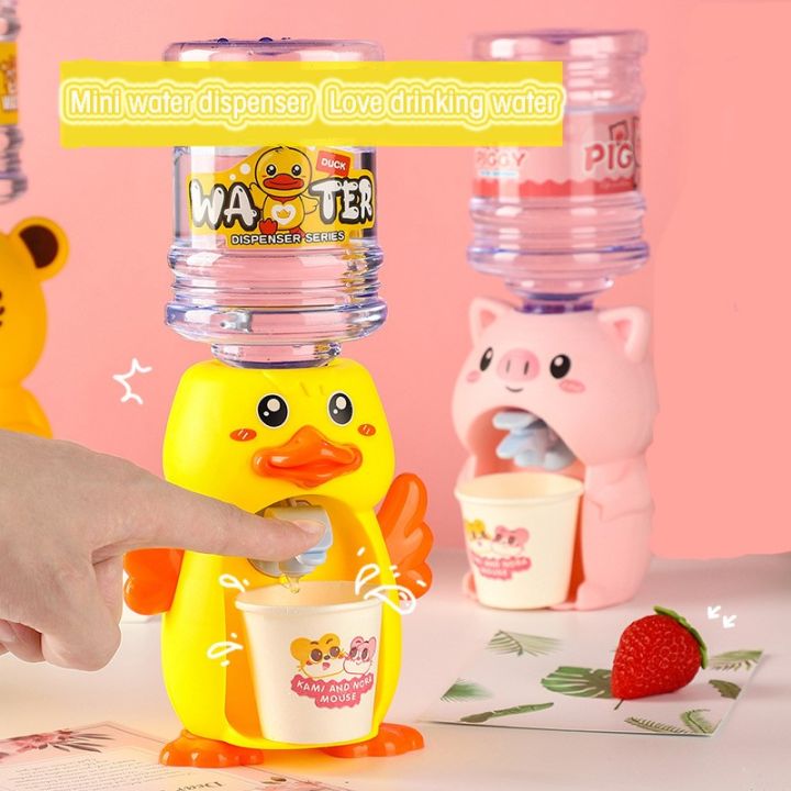 Kitchen%20Home%20Fun%20Water%20Dispenser%20Simulation%20Mini%20Children%20Water%20Dispenser%20Baby%20Toys%20Cute%20Duck%20Cosplsy%20Props%20Home%20Decoration%20Gift%20-%20MTZ50%20-%20Image%203