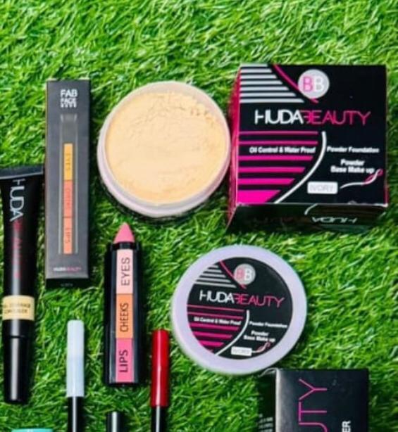 Mega%20Deal%20box%20-%20Image%202