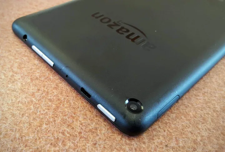 Amazon%20Fire%207%20Tablet%20(9th%20Gen)%20%E2%80%93%208GB%20Storage%20%7C%207%E2%80%9D%20IPS%20Display%20%7C%20Fast%20&%20Portable%20Tablet%20for%20Reading,%20Learning%20&%20Entertainment%20-%20Image%209