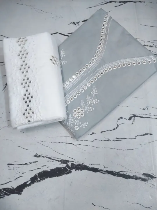Embroidered%202-Piece%20Collection%20%E2%80%93%20Panel%20Embroidered%20Shirt%20&%20Paincha%20Embroidered%20Trouser%20-%20Image%205