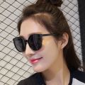 2020 Luxury Designer Sun Glasses Fashion Coating Sunglasses Cat Eye Glasses Frame Oversized Mirror Oculos Vintage Eyewear Shades. 
