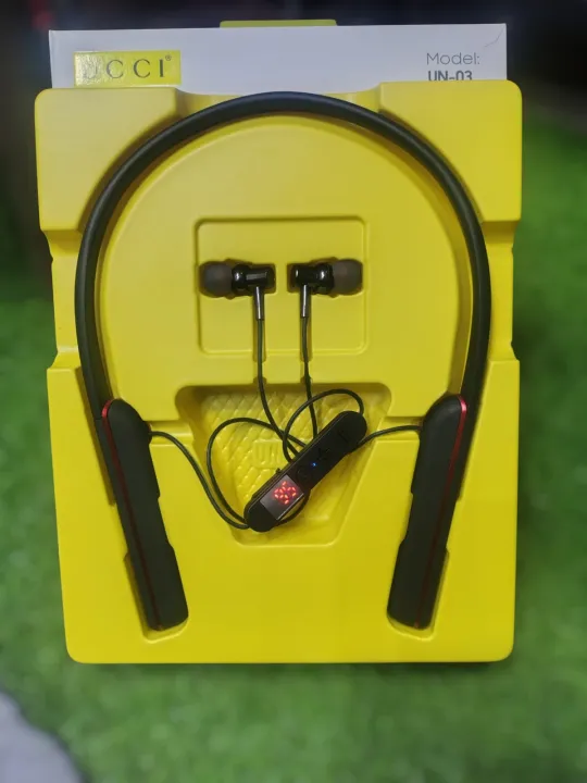 UCCI%20UN-03%20Sports%20Neckband%20Wireless%20Bluetooth%20Earphones%20%7C%20Digital%20Display%20%7C%2080%20Hours%20Battery%20%7C%20Dual%20Mode%20%7C%20Game%20Mode%20%7C%20TF%20Card%20Support%20%7C%20Bluetooth%205.0%20-%20Image%203