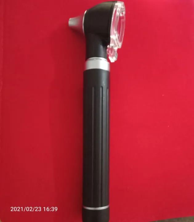 Fiber%20Optic%20Mini%20Otoscope%20black%20Color%20Pocket%20Otoscope%20With%20Case%20ENT%20Diagnostic%20Set%20w/%20Extra%20Bulb%20Included%20-%20Image%205