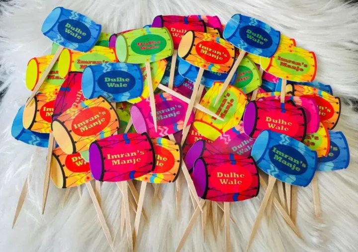 Premium%20Dholki%20Topper%20(12%20Pcs)%20%7C%20Mithai%20Topper%20%7C%20Dhool%20Topper%20%7C%20Engagement%20%7C%20Wedding%20%7C%20Mehndi%20Decor%20%7C%20Customized%20Cupcake%20Topper%20-%20Image%202