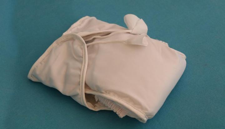 White%20Cotton%20Water%20Proof%20Washable%20Reusable%20Diaper%20-%20Image%205