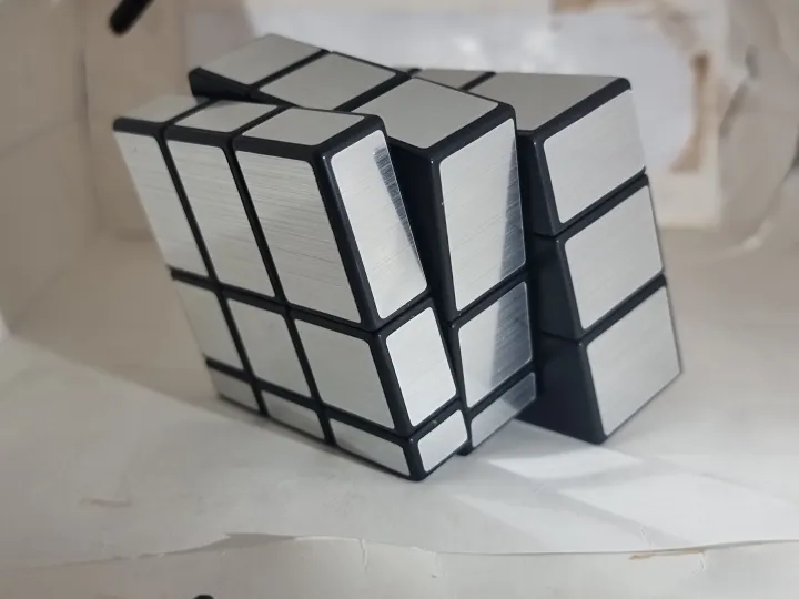 Orignal%20Mirror%20Cube%203x3%20Stickerless%20Rubiks%20Cube%203D%20Puzzle%20Magic%20Cube%20Fast%20Speed%20Magic%203x3x3%20Puzzle%20Toys,%20Mirror%20Blocks%20Cube%20Silver%20Cube%2057mm%20for%20kids%20Fast%20Stress%20Relief%20Fidget%20Toys%20Game%20-%20Image%208