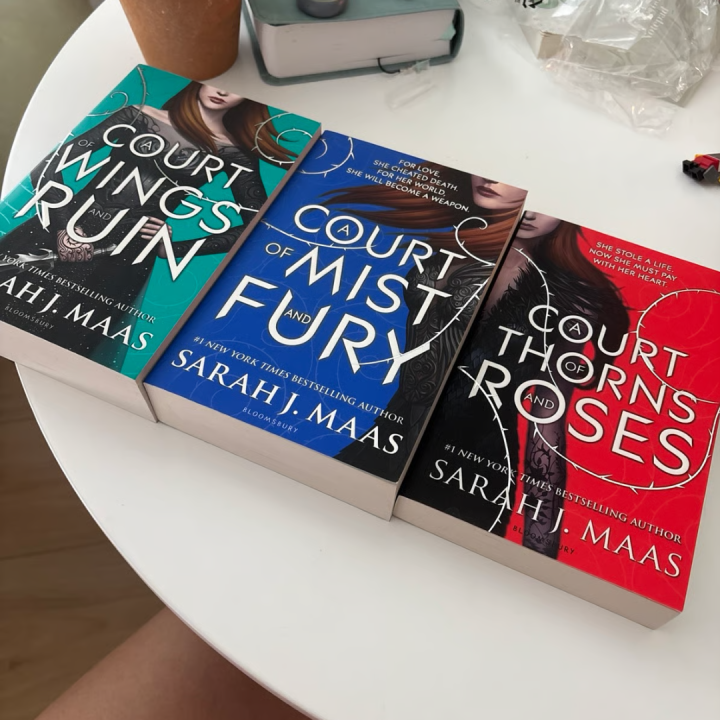 A%20Court%20of%20Thorns%20and%20Roses%203%20Books%20Set%201-3%20Sarah%20J%20Maas%20/%20ACOTAR%20Trilogy%20Set:%20Feyre's%20Journey%20Through%20Prythian%20-%20Image%203