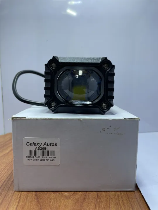 Motorcycle%20LED%20Spotlight%20High%20Power%206500K%20Dual%20Color%20External%20Spot%20Lights%2020W%20High%20Low%20Beam%20Offroad%20Car%20Motorcycle%20Spot%20Light%20WIDE%20LENS%20SPOTLIGHT%20HEADLIGHT%209D%20LENS%20YELLOW%20/%20WHITE%20BEAM%20FOG%20LIGHTS%202%20PCS%20SET%20-%20Image%206