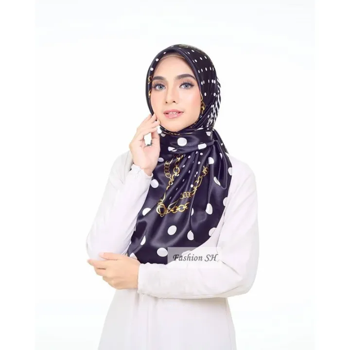 Bawal%20Satin%20scarf%20Silk%20Shawl%20Printed%20bawalmurah%20square%20tudung%20cantik%20-%20Image%206