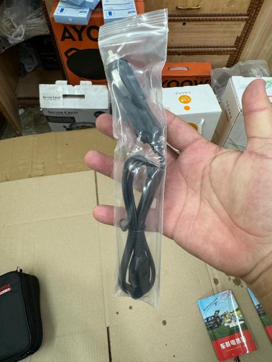 12V%2024V%20Stainless%20steel%20Car%20Electric%20Kettle%201000ML%20and%20800ML%20Large%20Capacity%20Portable%20Car%20Kettle%20and%20thermos%20-%20Image%207