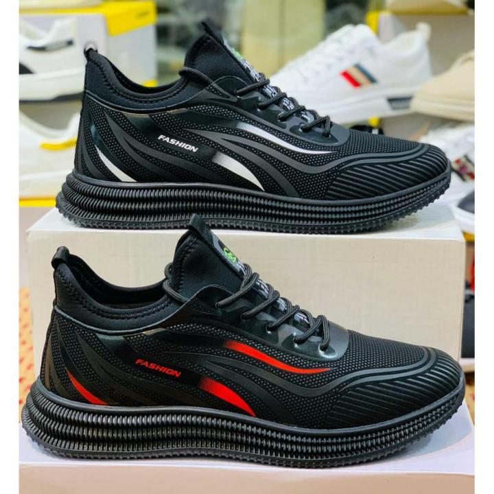Imported korean waterproof jogger shoes
Premium quality
Size 40 to 44