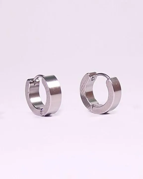Silver%20Stainless%20Steel%20Earring%20Unisex%20-%20Image%203