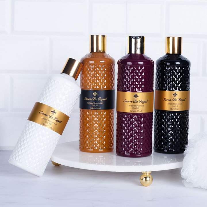 Savon%20de%20Royal%20Baroque%20Pearl%20Shower%20Gel%20%7C%20Luxurious%20Shower%20Gel%20for%20Soft,%20Smooth%20&%20Nourished%20Skin%20%7C%20500ml%20-%20Image%202