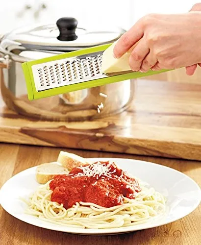 Set%20of%204%20Colorful%20Handheld%20Kitchen%20Vegetables%20&%20Cheese%20Grater%20Set%20-%20Image%203