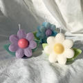 Candle Molds Silicone 3D Daisy Flower Silicone Molds DIY Wax Mold for Aromatherapy Candles Chocolate Mold for Dessert Baking Home Decoration Wedding Gifts. 