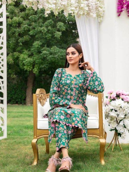 Women Winter Collection 2-Piece Unstitched Printed Linen Suit Women Wear, Women Fashion