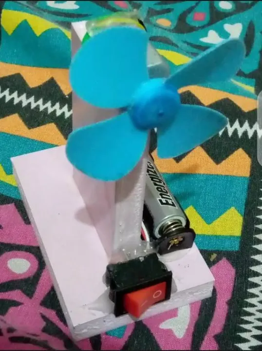 Wild%20.%20Kit%20of%20electric%20circuit%20for%20basic%20learning%20of%20electro%20magnet%20and%20electric%20circuit%202%20-%20Image%205