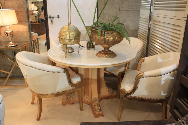 Round%20Dinning%20Table%20With%20Marble%20Top%20With%204%20Vintage%20Chairs%20Home%20N%20Style%20-%20Image%204