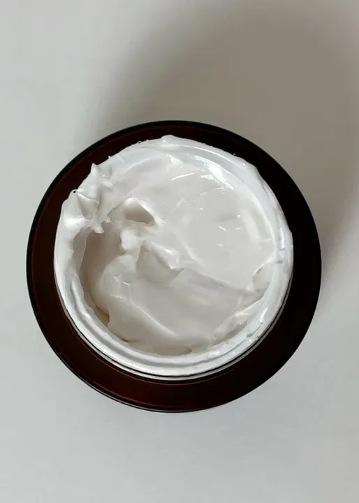 SKIN1004%20Madagascar%20Centella%20Probio-Cica%20Enrich%20Cream%20%E2%80%93%2050ml%20%7C%20Intensive%20Hydration%20&%20Skin%20Barrier%20Repair%20-%20Image%203