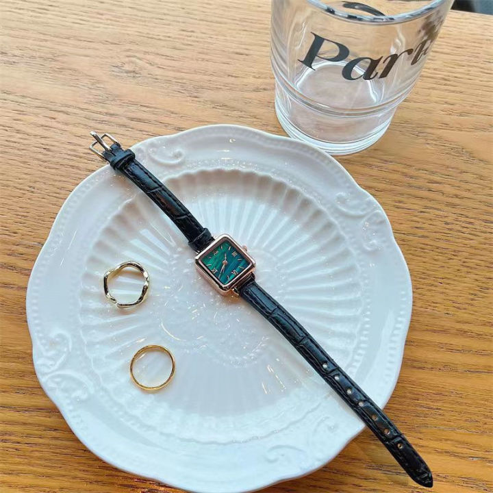 Square%20Simple%20Retro%20Student%20Belt%20Ladies%20Quartz%20Watch%20-%20Image%207