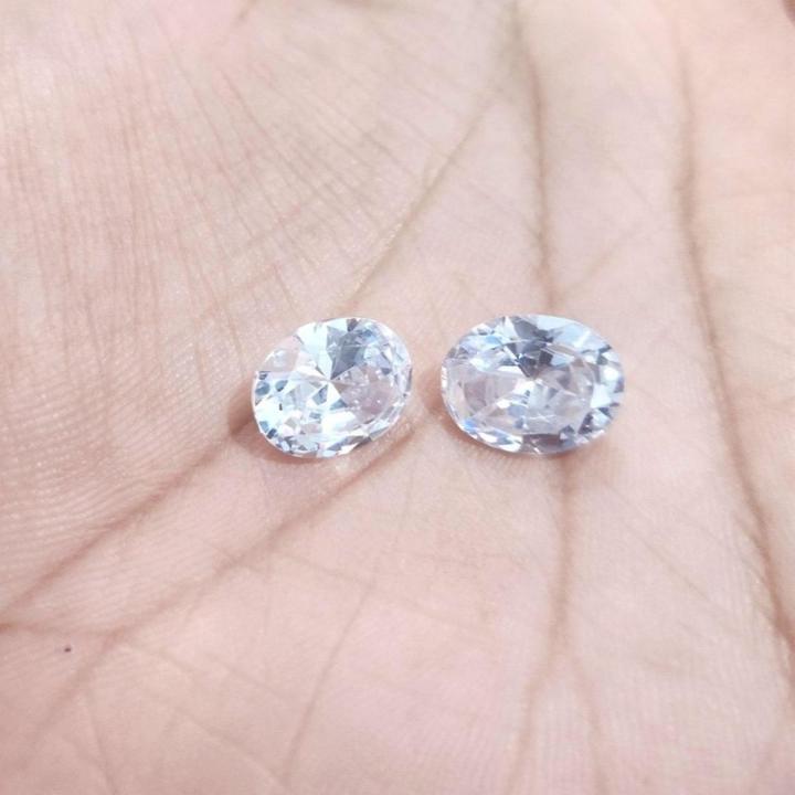 Original Zircon Stone White Color 8.0 crt ± 1crt Gems Stone for ring round shape stone