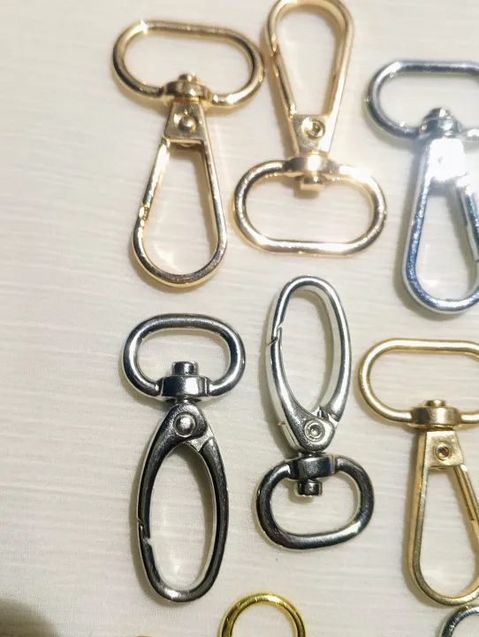 Mixed%20Metal%20Buckle%20Hooks%20&%20Lobster%20Clasp%20Set%20%E2%80%93%20Swivel,%20Trigger%20&%20Keychain%20Hooks%20for%20DIY%20Crafts,%20Jewelry,%20Bags%20&%20Keychains%20-%20Image%206