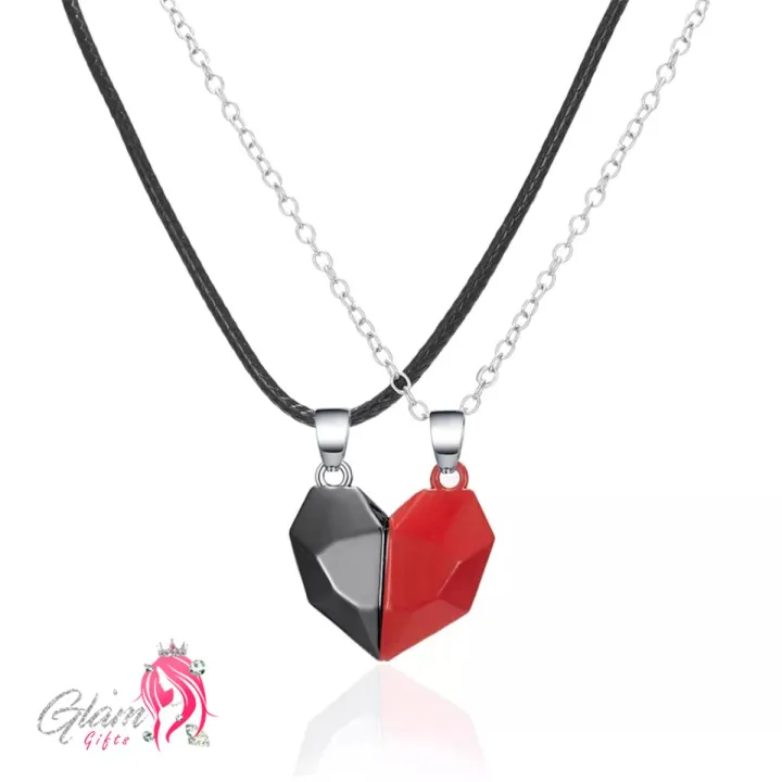 Heavy%20Metal%20Magnetic%20Heart%20Pendant%20Necklace%20gift%20for%20Friends%20Couples%20Pair%20of%202%20Locket%20with%20Gift%20Box%20-%20Image%202