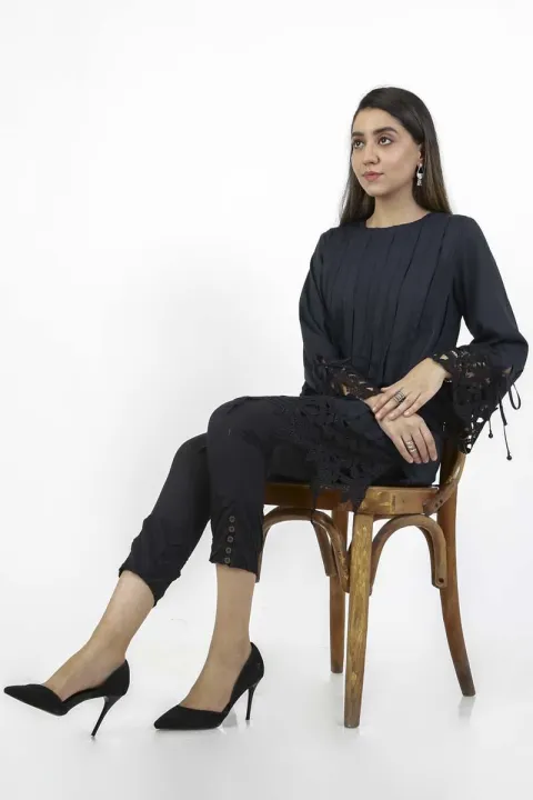 EGO%20Winter%20Collection%202019%20%20Stream%20%20Navy%20Cotton%20Kurti%20For%20Women%20-%20Image%203