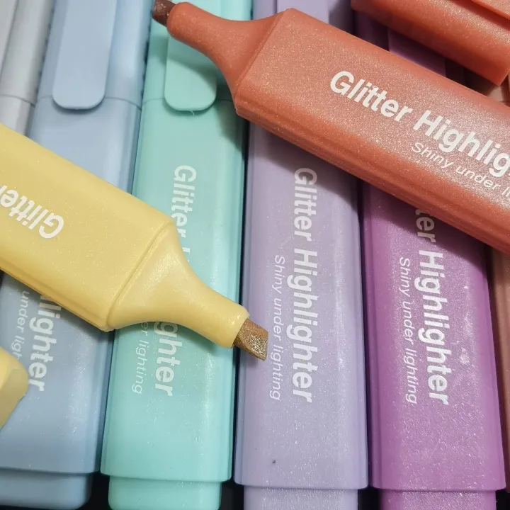 Glitter%20Highlighters%20Pen%20Metallic%20Effects%20Fluorescent%20Highlighter%20Shinny%20Under%20Lighting%20water%20Based%20Ink%20Chisel%20Tip%20With%203%20Different%20Line%20Tip%20Water%20Based%20Ink%20Perfect%20For%20Writing%20Hand%20lettering%20and%20Calligraphy%20%7C%20Buy2Enjoy%20-%20Image%202