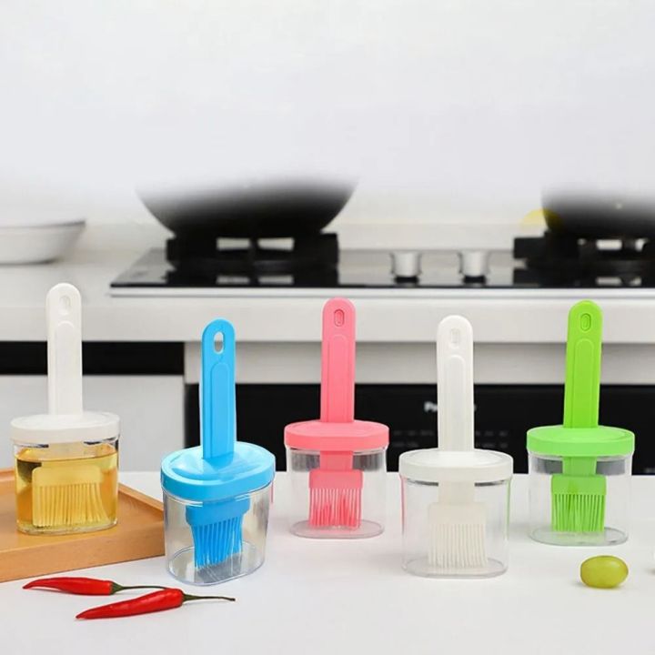Best%202023%20Top%20Oil%20Storage%20Bottle%20with%20Silicone%20Brush%20for%20Cooking%20BBQ%20Kitchen%20%7C%20SJR%20Collections%20-%20Image%209