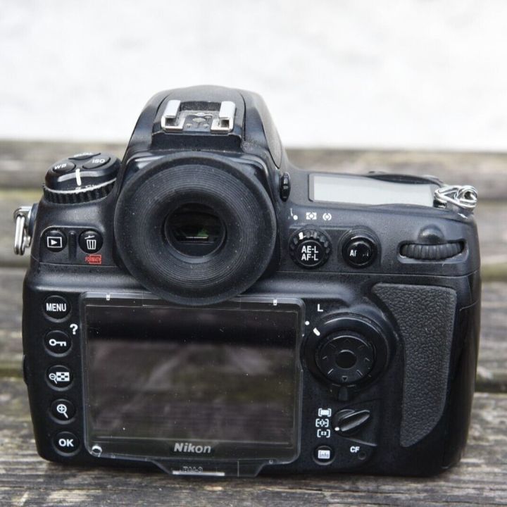 DSLR%20CAMERA%20D700%20FULL%20FRAME%20BODY%20ONLY%20-%20Image%204