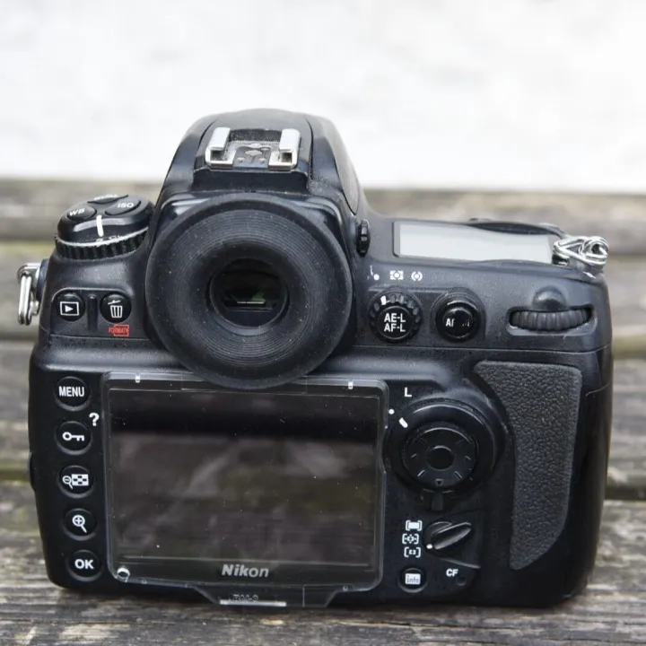 DSLR%20CAMERA%20D700%20FULL%20FRAME%20BODY%20ONLY%20-%20Image%204