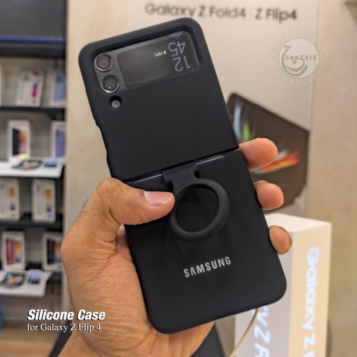 Galaxy%20Z%20Flip%204%20Silicone%20Case%20with%20Ring%20Holder%20-%20Image%202