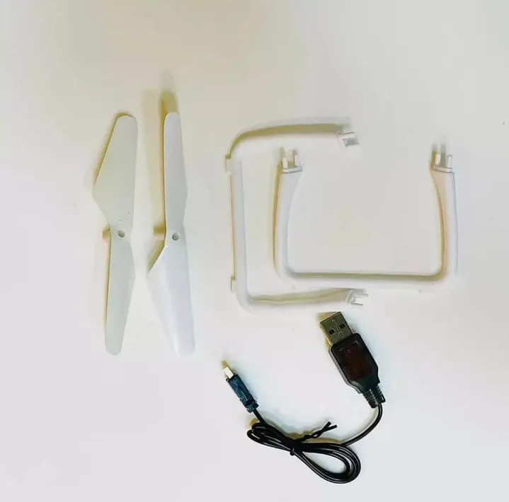 UAV%202.4GHz%206-Axis%20Gyro%20Drone%20Q3%20-%20Remote%20Control%20drone%20-%20drone%20without%20camera,%20Drone%20for%20hobby,%20Drone%20for%20kids,%20Cheap%20price%20drone%20-%20Image%209