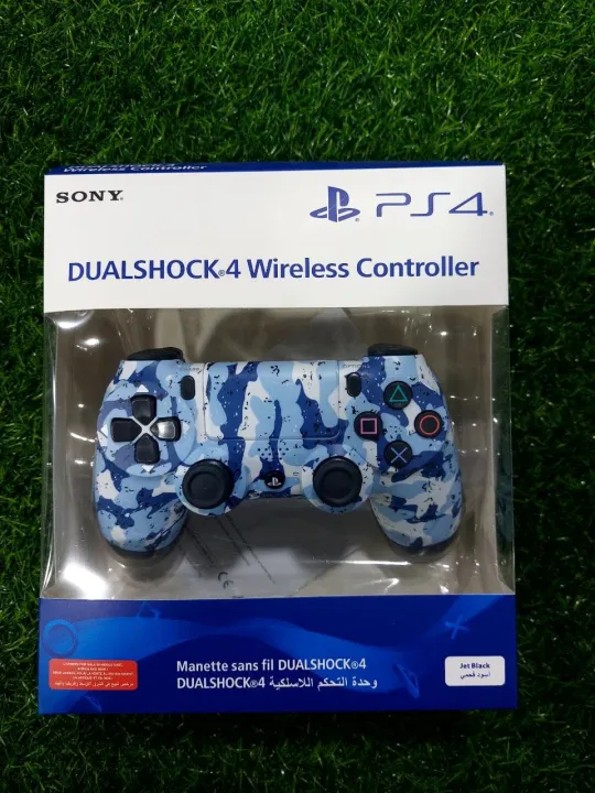 DualShock%204%20Wireless%20Controller%20-%20Blue%20-%20Image%203
