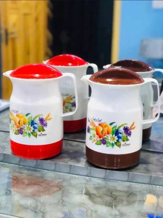 Plastic%20Jug/Water%20Jug%20/%20Hot%20and%20Cool%20Thermos%20Jug%20/%20Insulated%20Pitcher%20Jug%20-%20Image%202