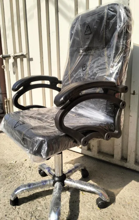 Office%20Revolving%20Chair%20-%20Image%205