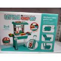 2 In 1 Kitchen Little Kitchen set Pretend Play set with Trolley Suitcase. 