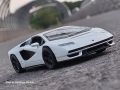 Kinsmart Lamborghini Countach LPI 800-4 - 1/38 Scale diecast Model. 