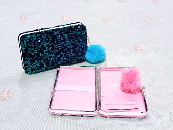 High%20Quality%20Walvet%20Stara%20Material%20Geometry%20Style%20Mobile%20Clutch/Specially%20Designed%20for%20Mobile%20-%20Image%204