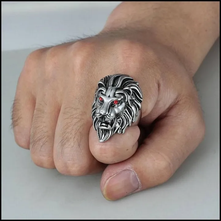 Silver%20mini%20lion%20head%20punk%20biker%20ring%20for%20kids%20men%20and%20women%20-%20Image%203
