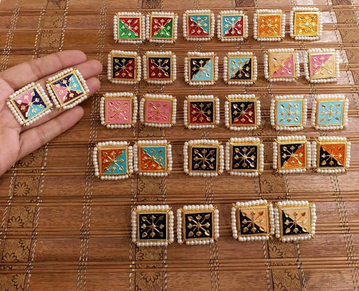 Kundon%20earrings%20in%20meena%20work%20-%20Image%204