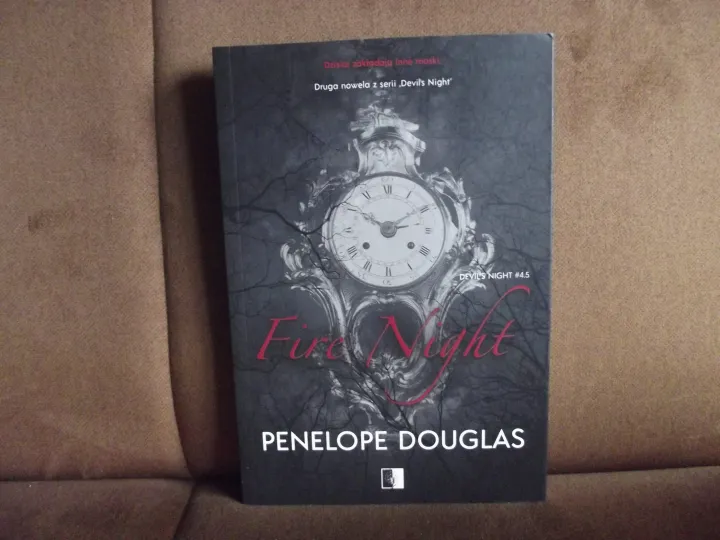 Fire%20Night%20Book%20by%20Penelope%20Douglas%20%7C%20%20A%20Devil's%20Night%20Holiday%20Novella%20%7C%20Bookpoint%20-%20Image%204
