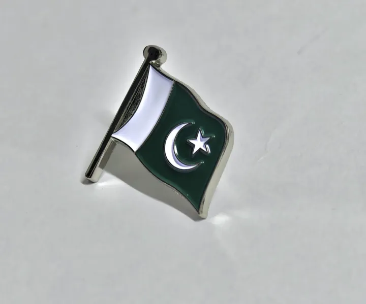 Pack%20Of%2002%20%20-%2014%20August%20Metal%20Badge%20%E2%80%93%20Elegant%20Pakistan%20Flag%20Badge%20for%20National%20Day,%20School%20&%20Office%20Wear%20-%20Image%206