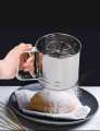 Flour Sifter, Stainless Steel Flour Sieve Flour Dredger with Single Handle Trigger Action Flour Sifter, Large Capacity Baking Sieve Cup. 